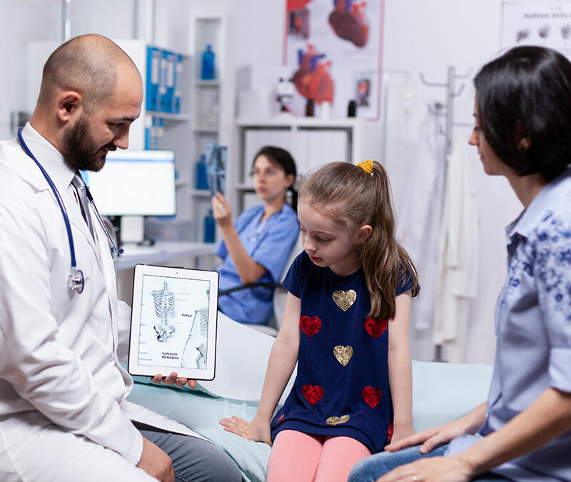 Rari e connessi. Un servizio di telemedicina per stare vicini ai bambini con malattia rara, complessa e alle loro famiglie